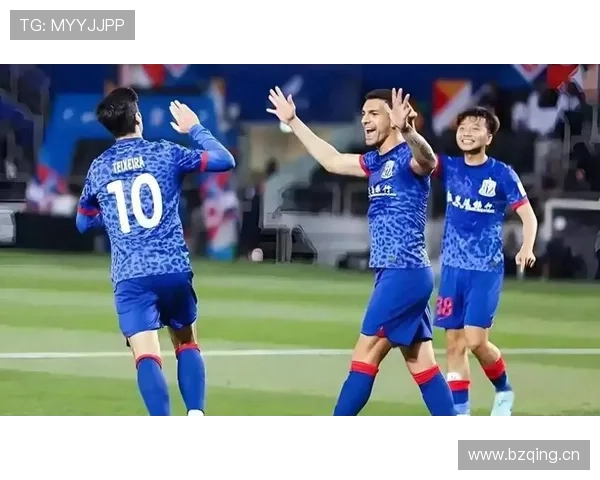 联赛不败却遭球迷质疑！上海申花战术体系保守矛盾加剧，能否守住冠军？